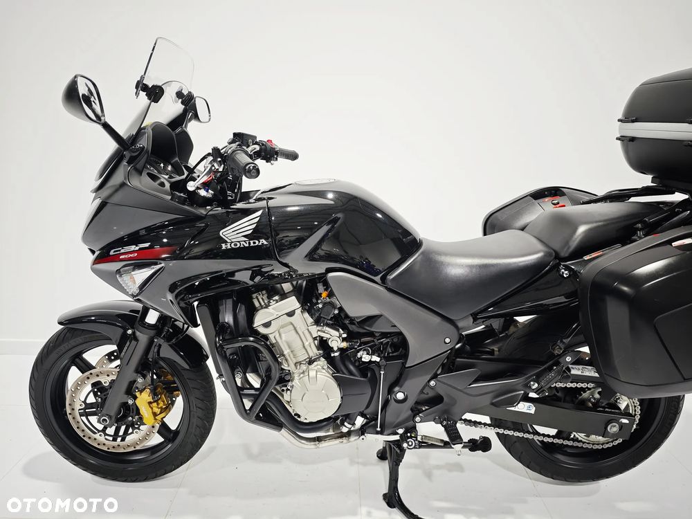 Honda CBF - 19