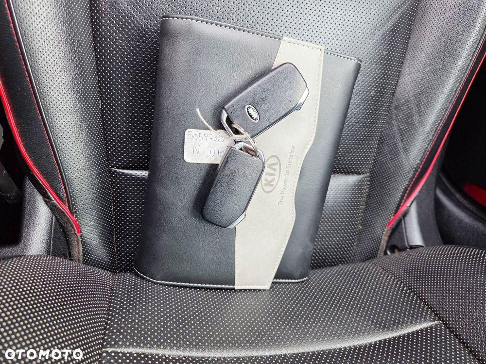 Kia Sportage 1.6 CRDI AWD Eco-Dynamics+ (48V M-H) GT LINE - 13