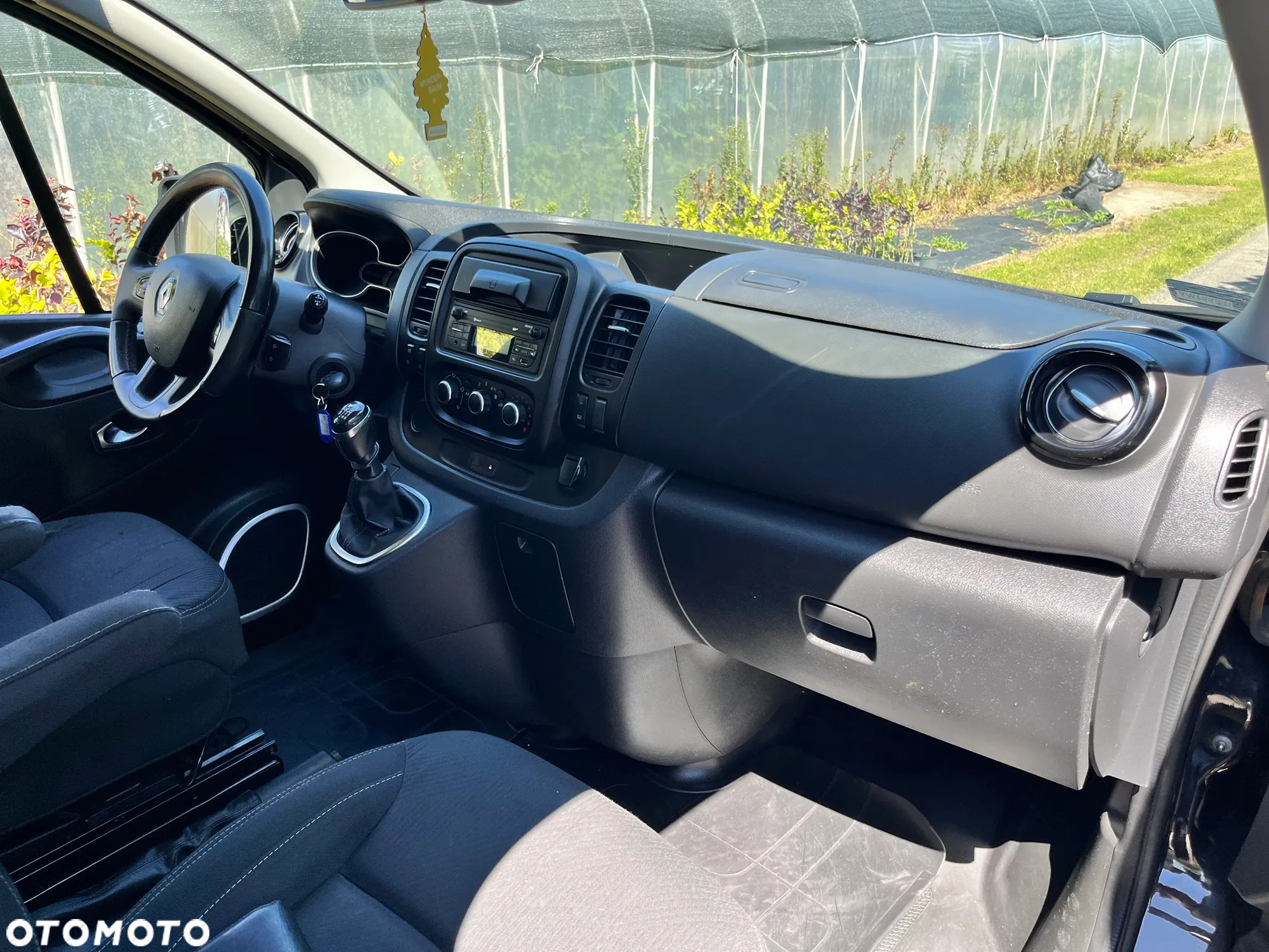 Renault Trafic Grand SpaceClass 2.0 dCi - 11