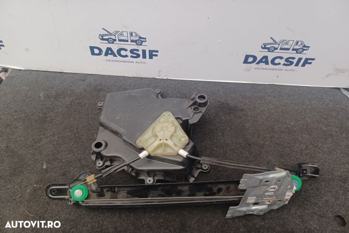 Macara geam spate dreapta manuala 1K0959704G 1K0959704G Seat Leon 2 1 - 2