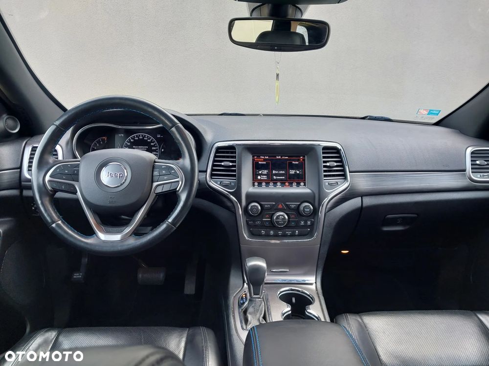 Jeep Grand Cherokee 3.6 V6 Laredo - 9