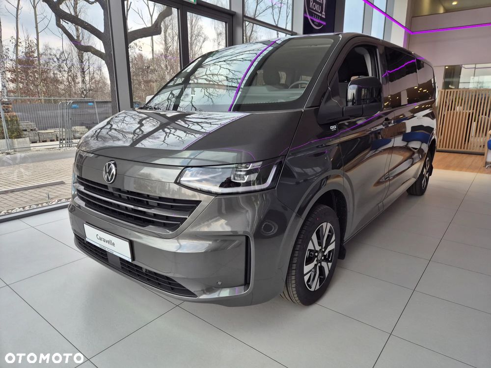 Volkswagen Caravelle - 1