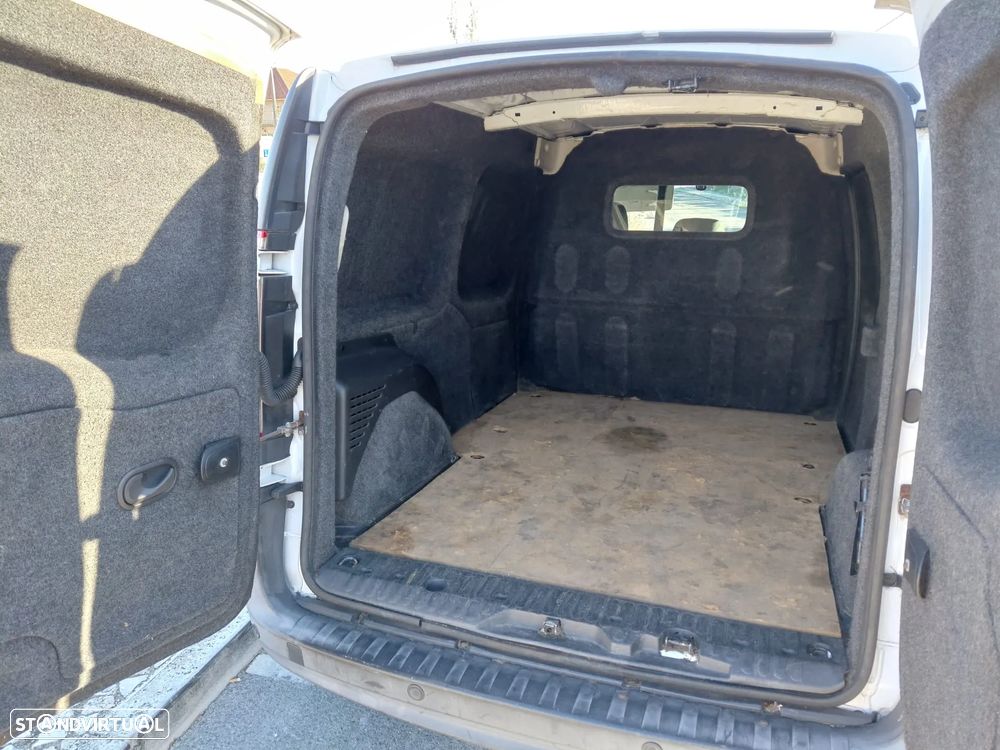 Renault Kangoo Maxi - 8