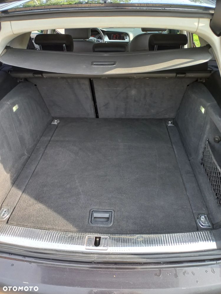 Audi A4 Avant 2.0 TDI - 16