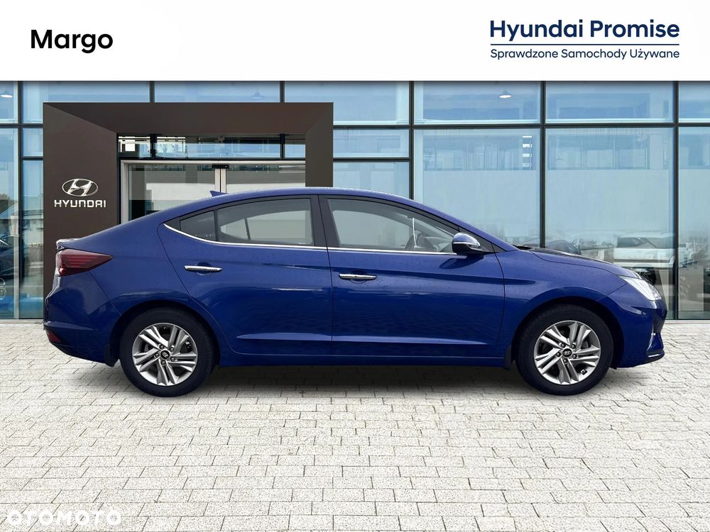 Hyundai Elantra 1.6 Comfort - 13