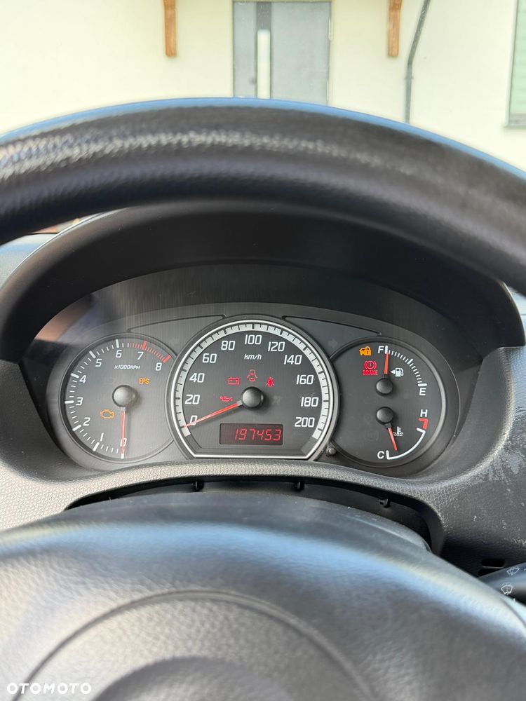 Suzuki Swift 1.3 Comfort - 4