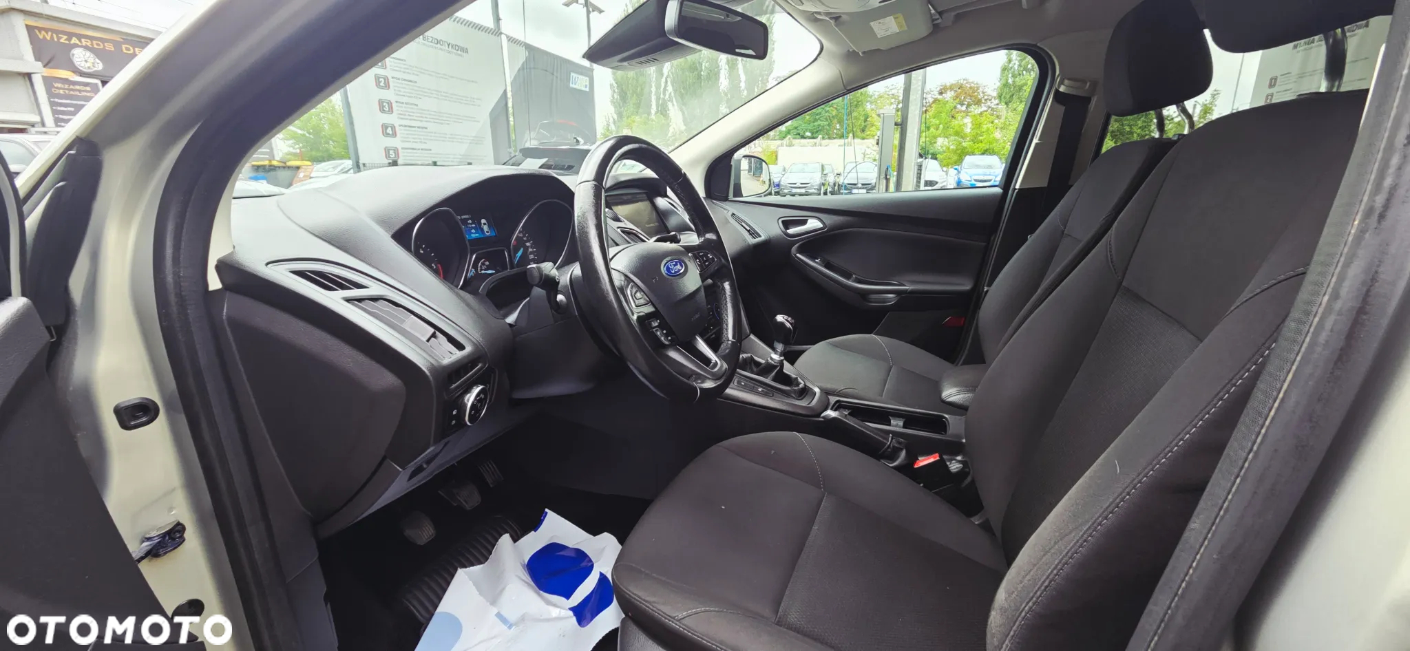 Ford Focus 1.5 EcoBlue Start-Stopp-System TITANIUM DESIGN - 29