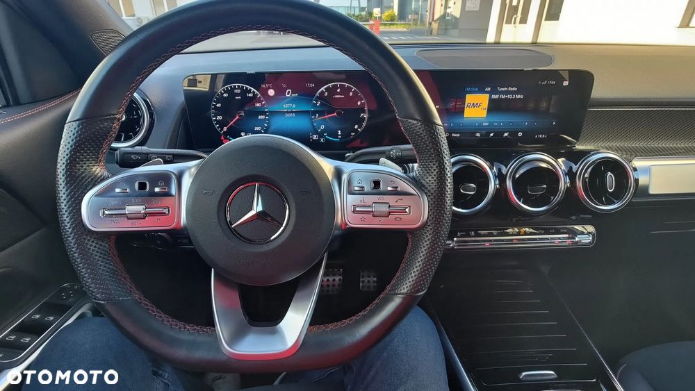 Mercedes-Benz GLB 200 4-Matic AMG Line 8G-DCT - 13