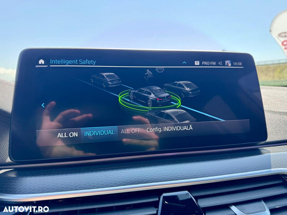 BMW Seria 5 530e xDrive Aut. M Sport Edition - 26