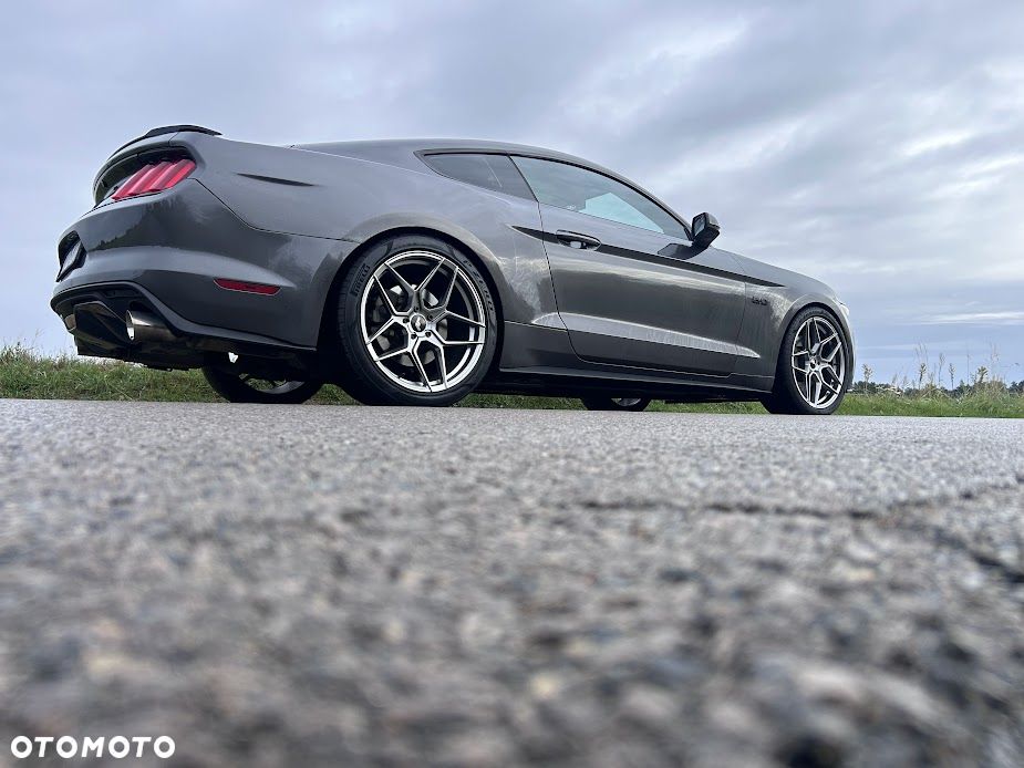 Ford Mustang 2017 photo 2