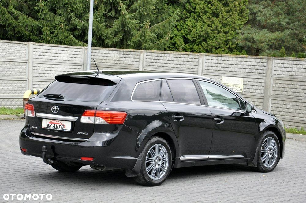 Toyota Avensis - 34