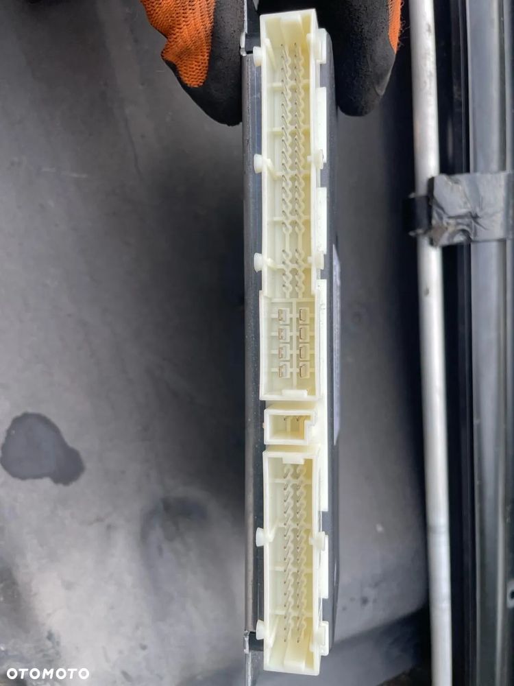 modul sterownik zawieszenia mercedes w222 a2229007106 - 2