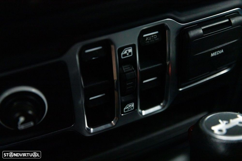 Jeep Wrangler Unlimited 2.2 CRD Sport AT - 60