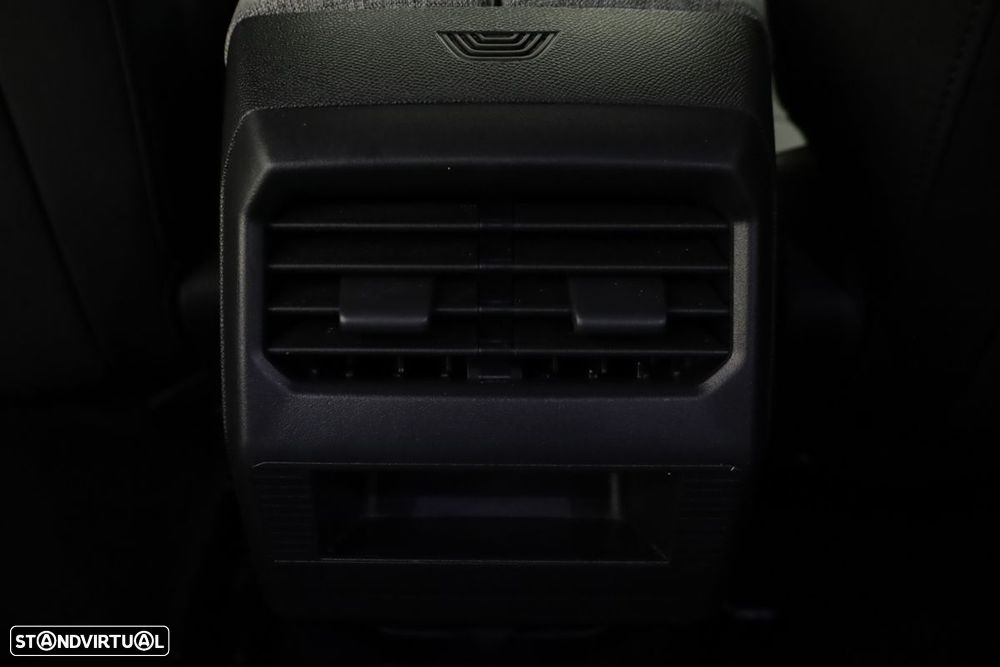 Peugeot 3008 1.2 Hybrid Allure e-DCS6 - 22