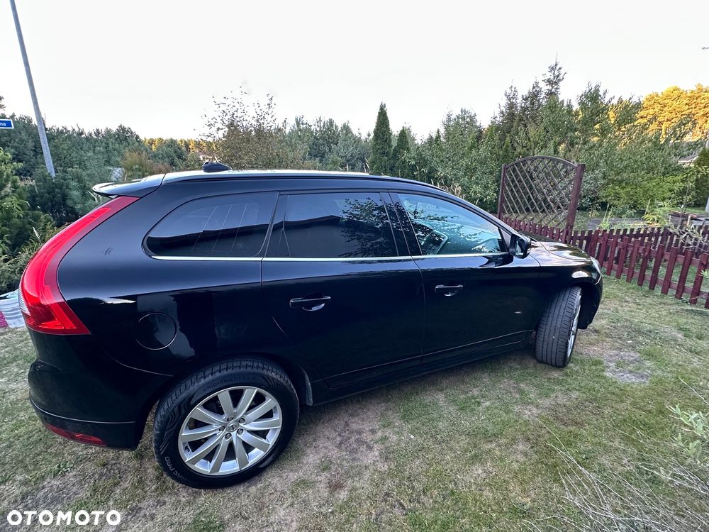Volvo XC 60 D4 Drive-E Momentum - 9