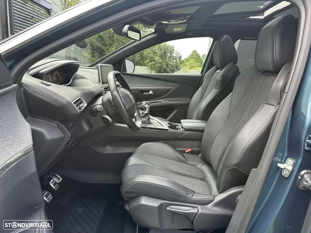 Peugeot 5008 1.2 PureTech GT Line - 32