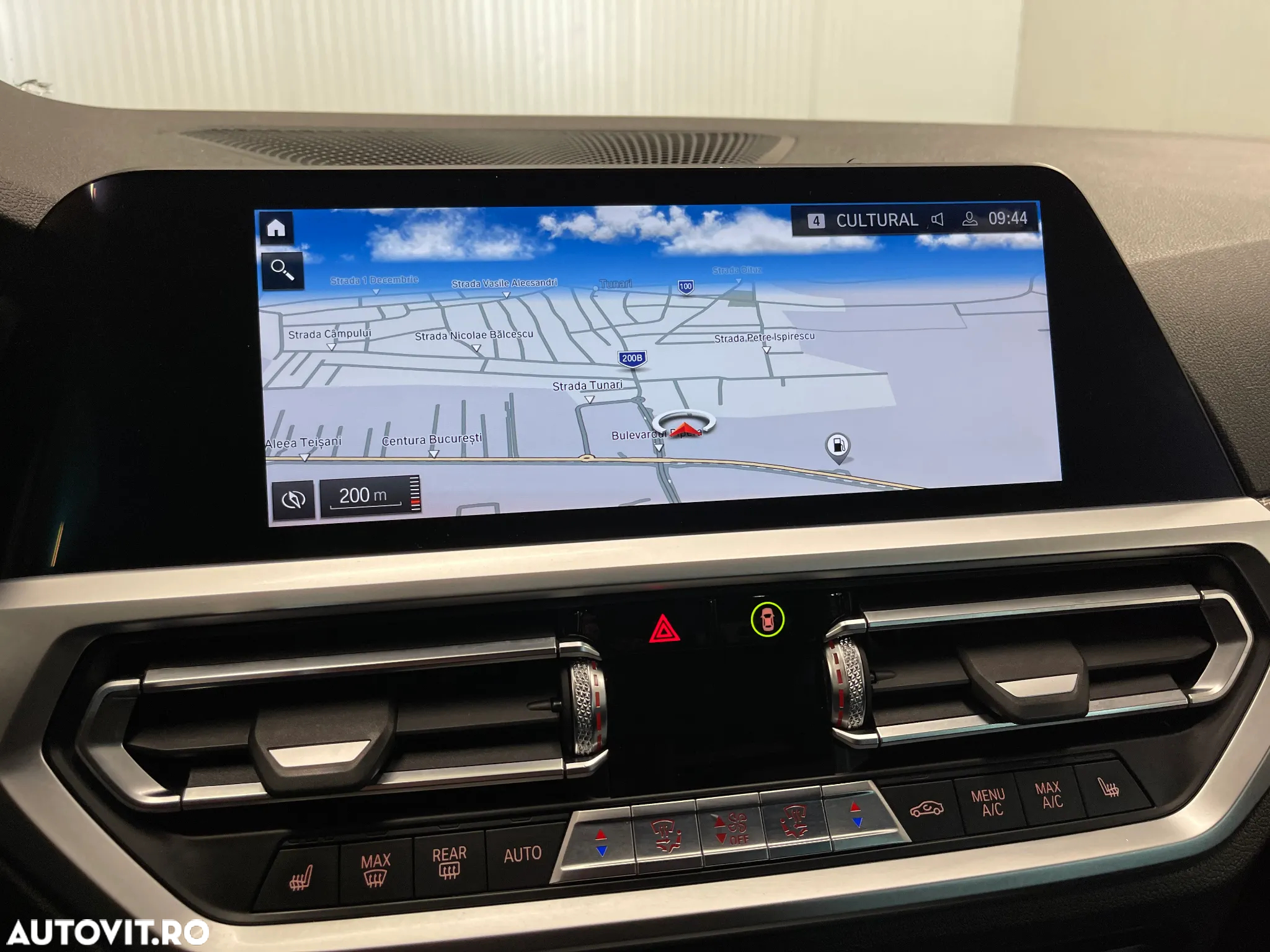 BMW Seria 3 320d xDrive AT M Sport - 14