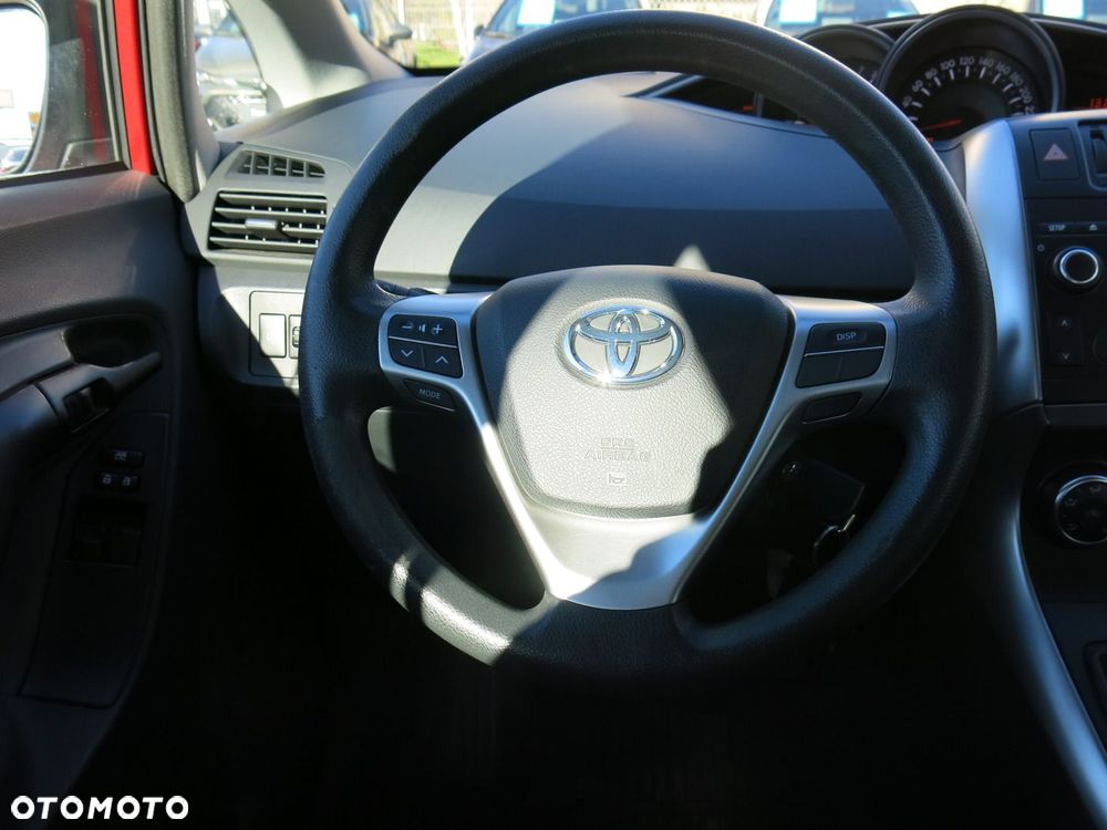 Toyota Verso 1.6 Active - 14