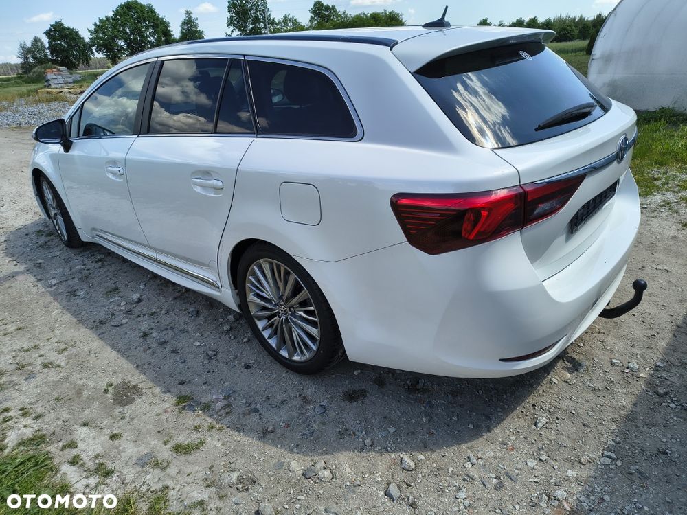 Toyota Avensis - 3
