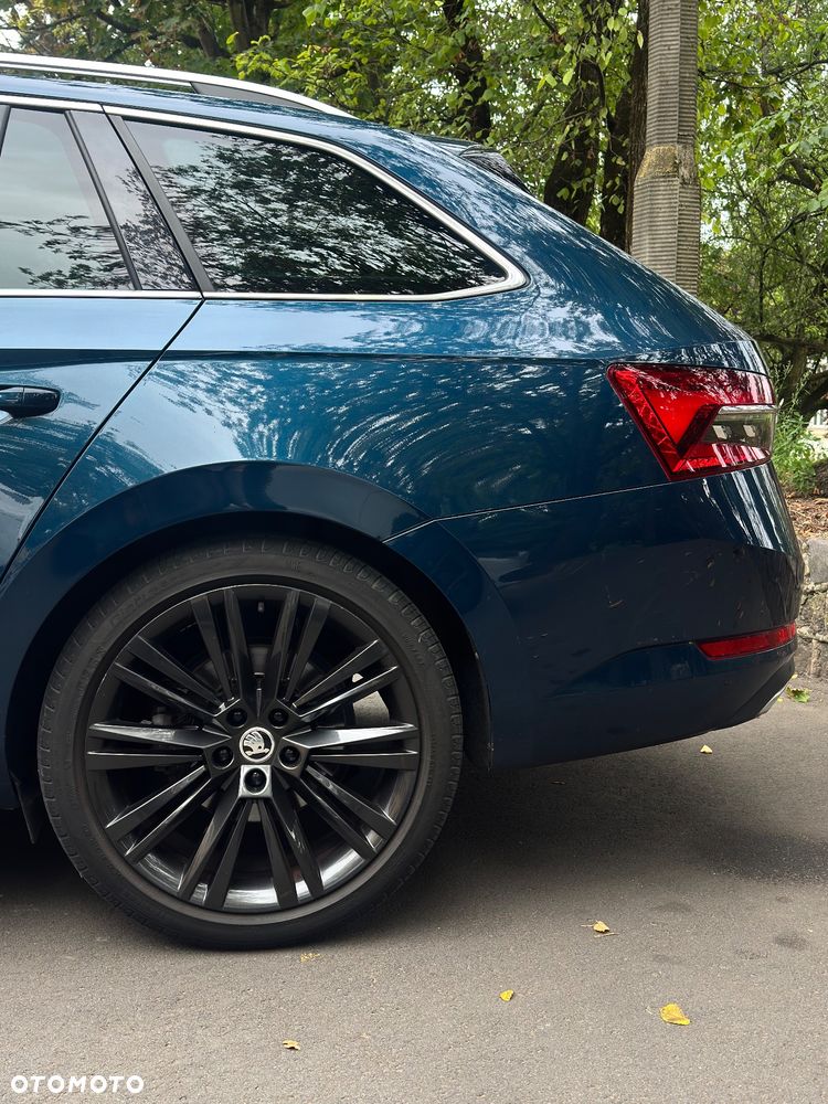 Skoda Superb 2.0 TDI SCR L&K DSG - 5