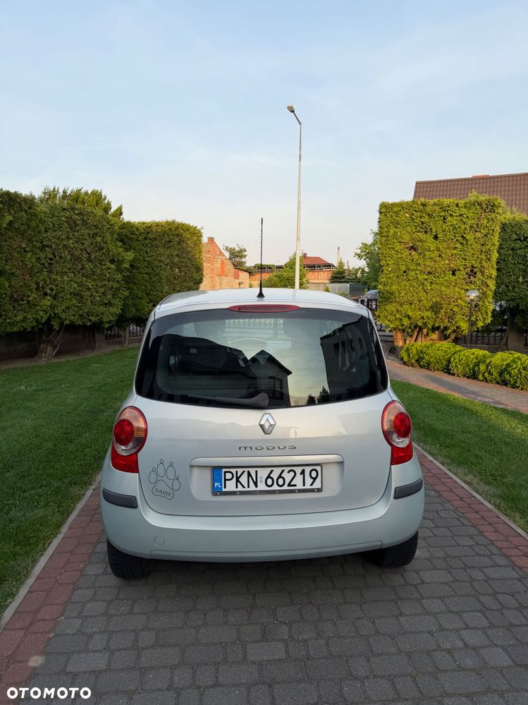 Renault Modus - 2
