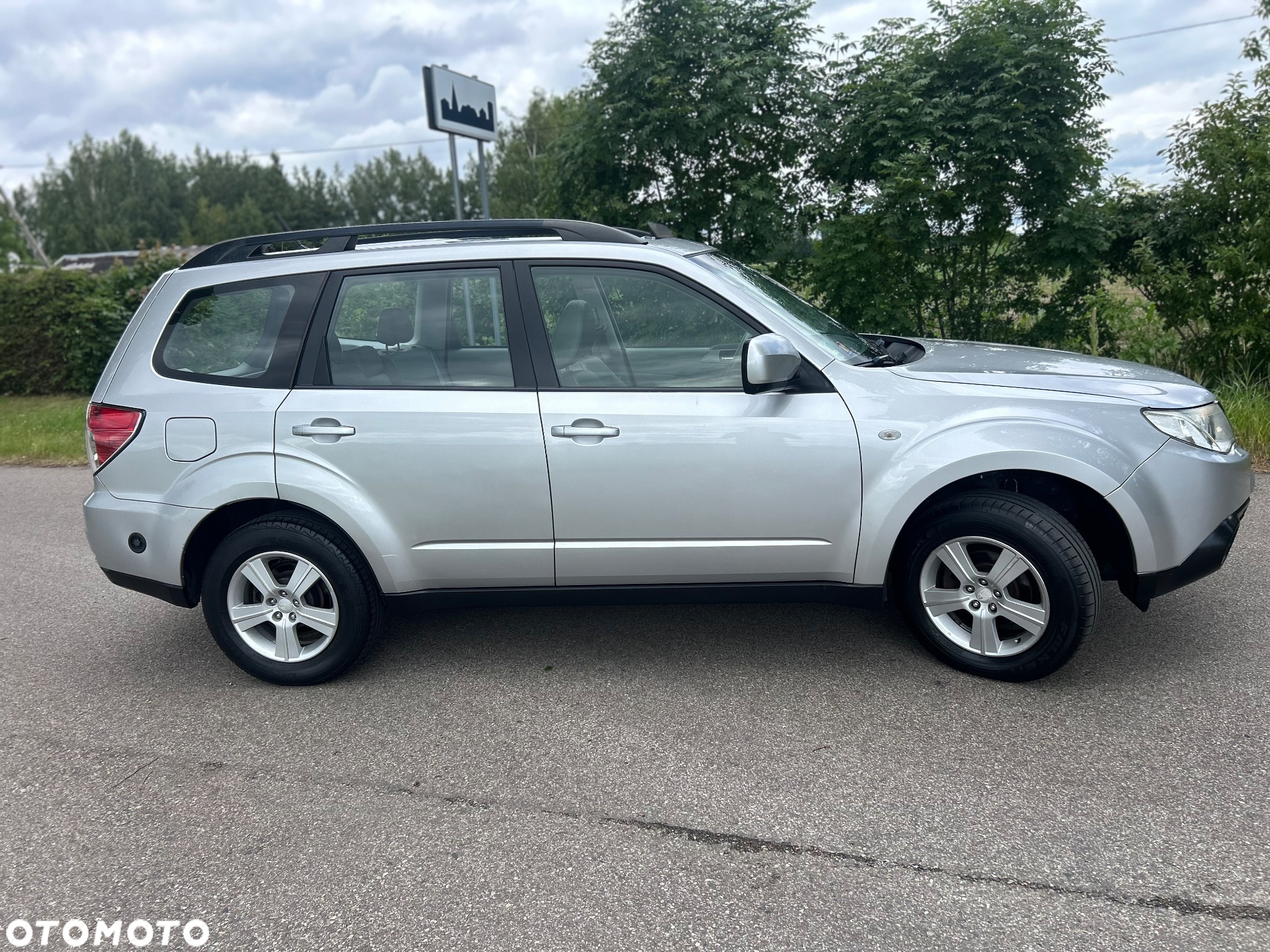 Subaru Forester 2.0i Exclusive - 8