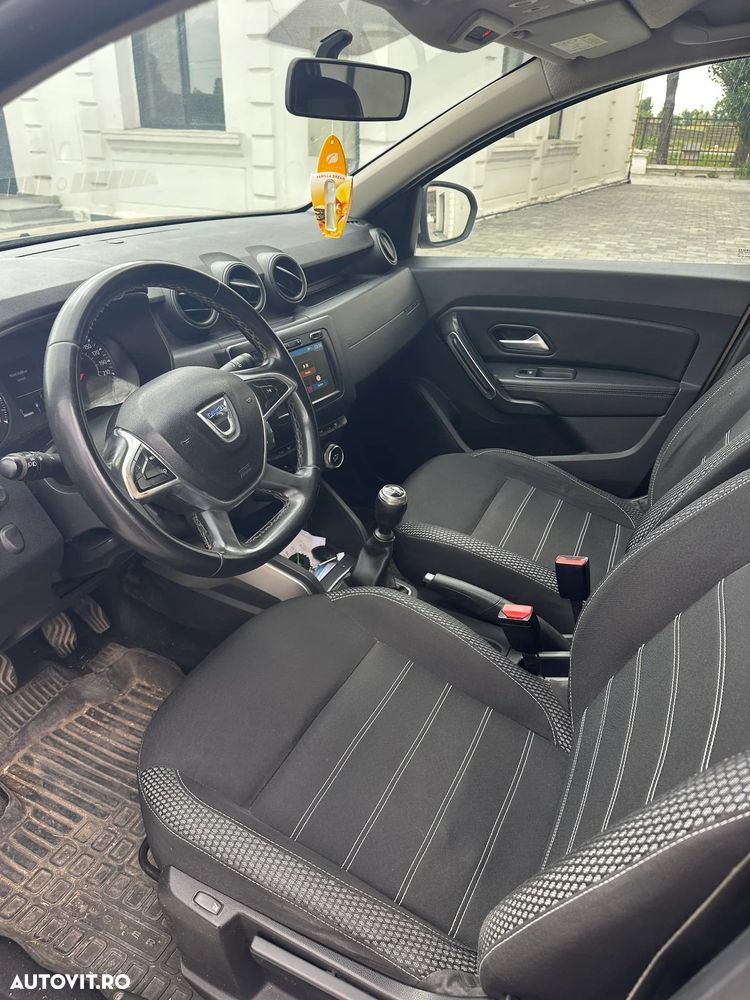 Dacia Duster 1.5 Blue dCi 4WD Prestige jante 16" - 11