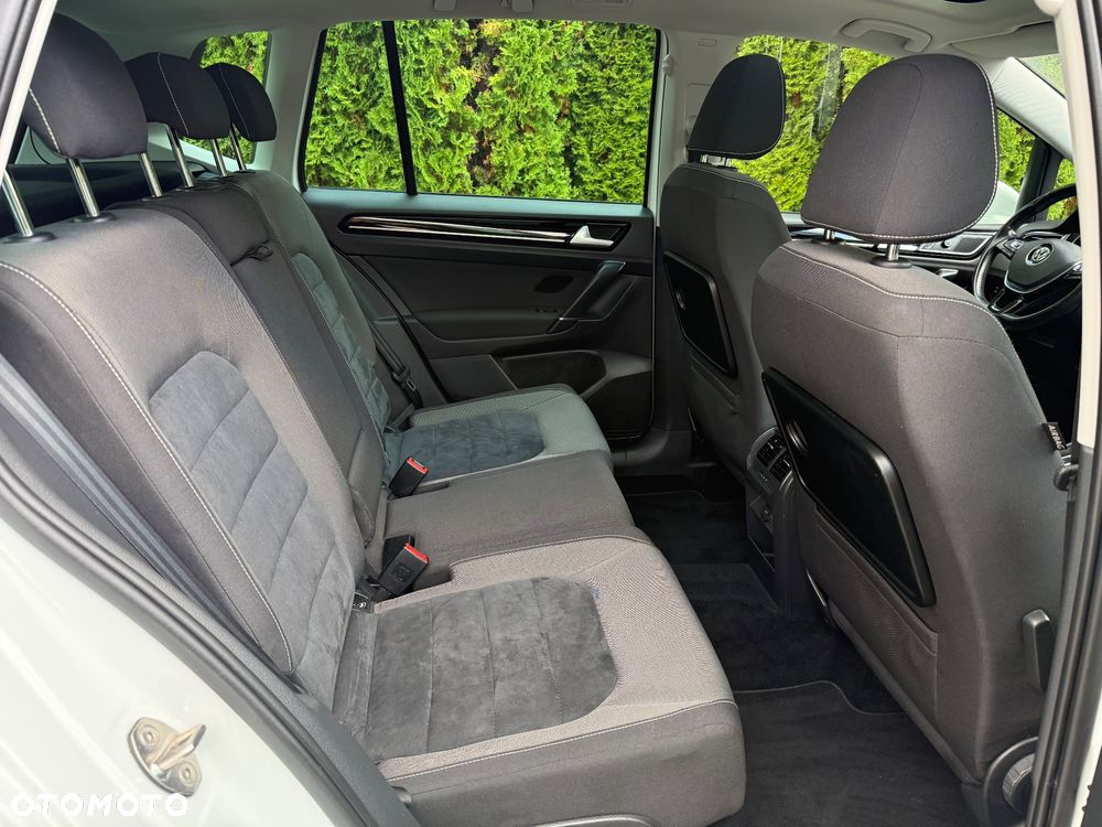 Volkswagen Golf Sportsvan 1.4 TSI (BlueMotion Technology) DSG Highline - 18