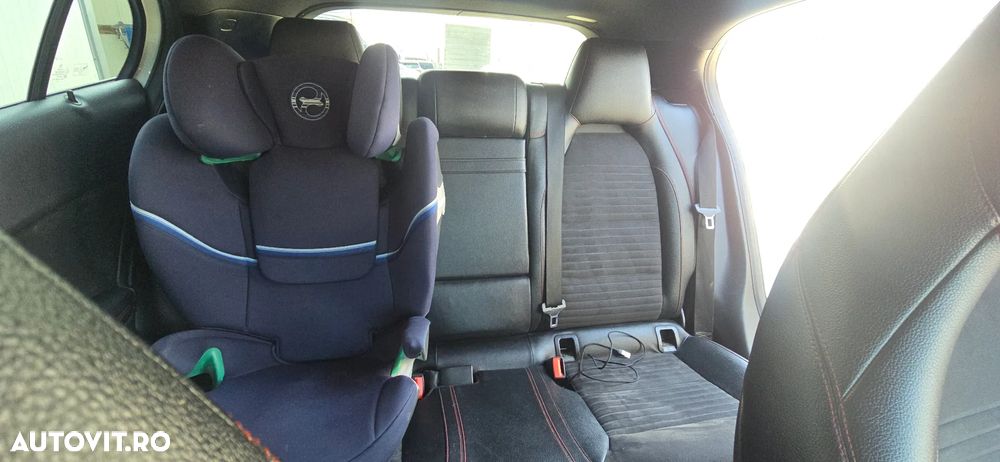 Mercedes-Benz GLA 200 (CDI) d 4Matic 7G-DCT AMG Line - 13