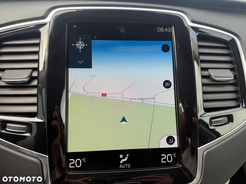 Volvo XC 90 - 25