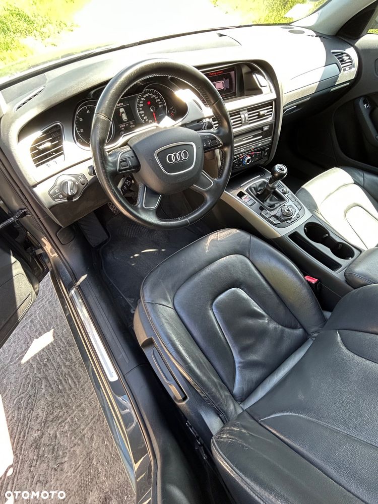 Audi A4 Avant 2.0 TDI DPF Ambiente - 6