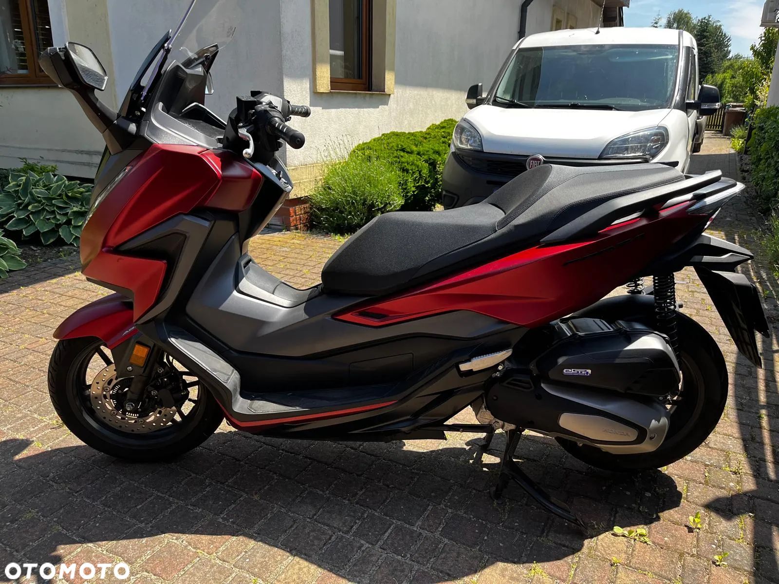 Honda NSS - 1