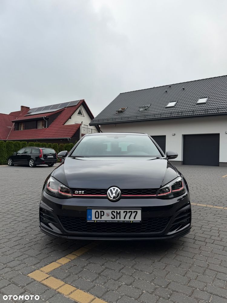Volkswagen Golf GTI (BlueMotion Technology) DSG - 4