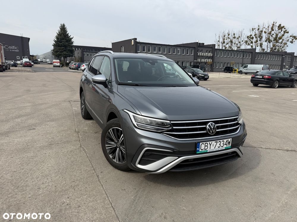 Volkswagen Tiguan Allspace 2.0 TSI 4Mot Life DSG - 6
