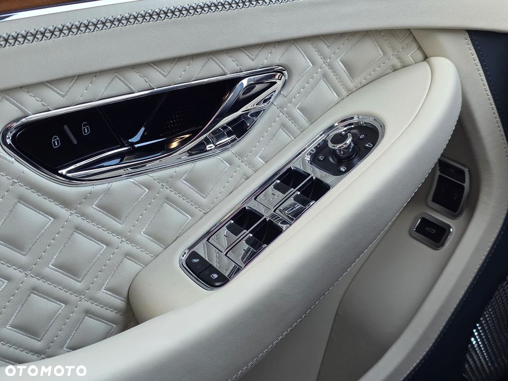 Bentley Continental GT - 21