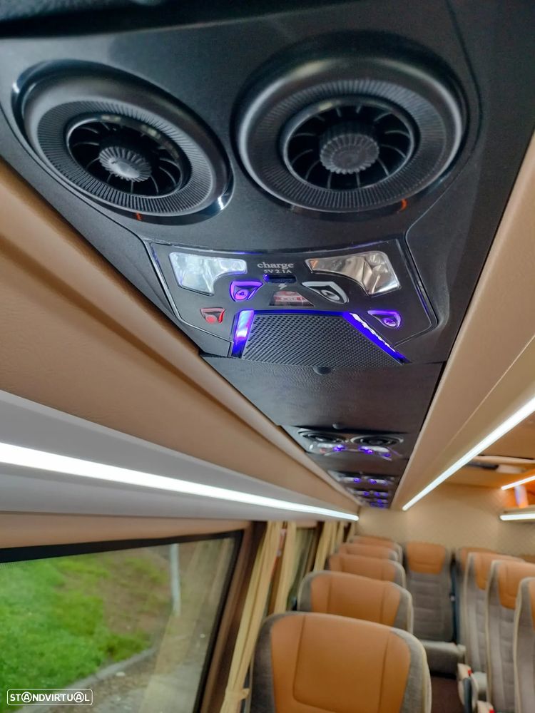 Mercedes Benz Sprinter 517 - 14