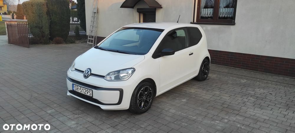 Volkswagen up! beats - 3