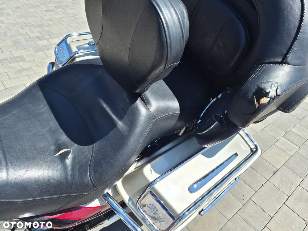 Harley-Davidson FLHTCU Ultra - 13