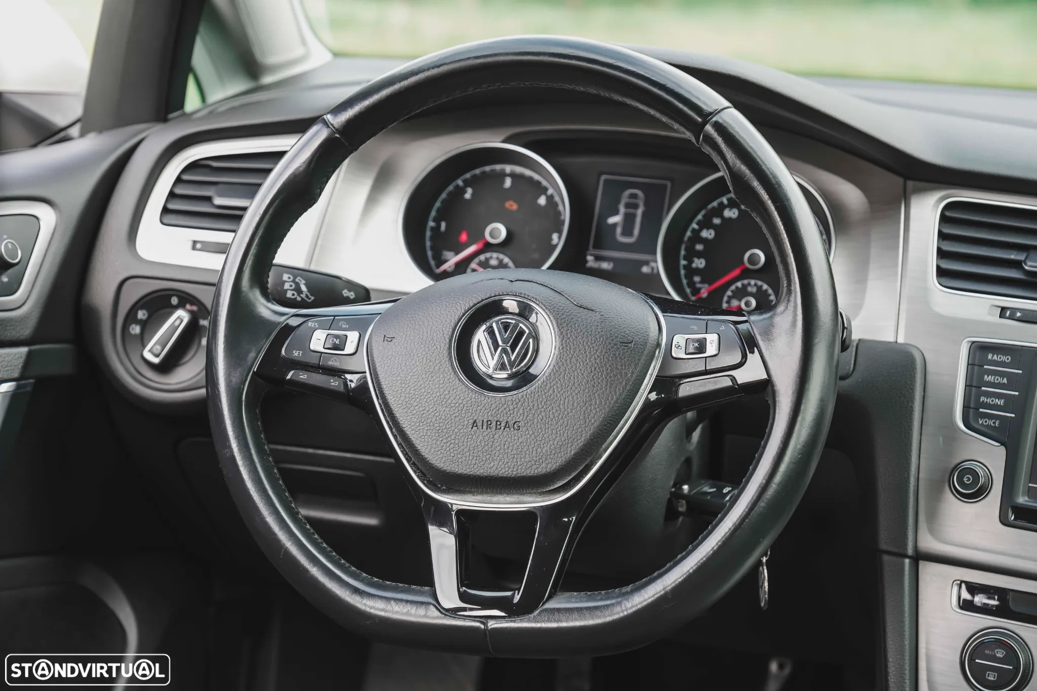 VW Golf Variant - 12