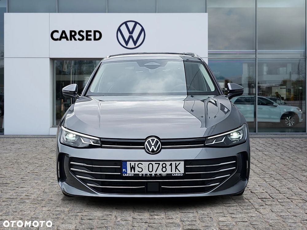 Volkswagen Passat - 10