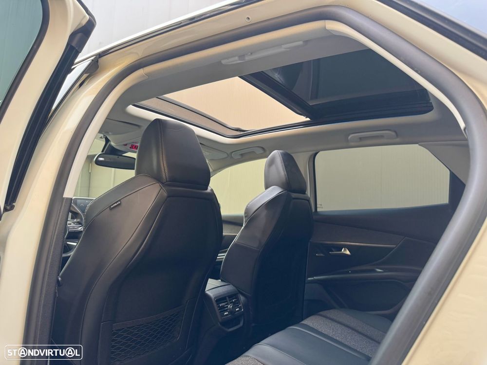 Peugeot 3008 1.2 PureTech Allure Grip Control EAT6 - 27