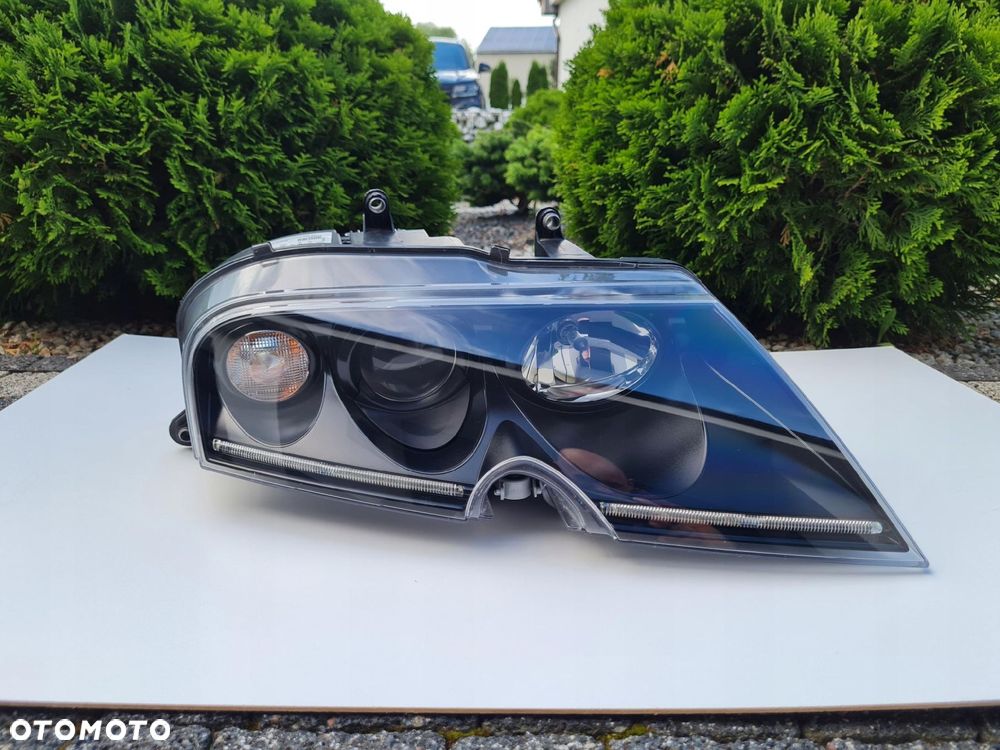 bugatti veyron grand sport bi xenon led 5b0941010m black edition sang noir - 2