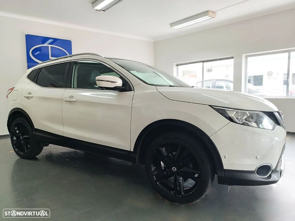 Nissan Qashqai 1.5 dCi Tekna Premium - 4