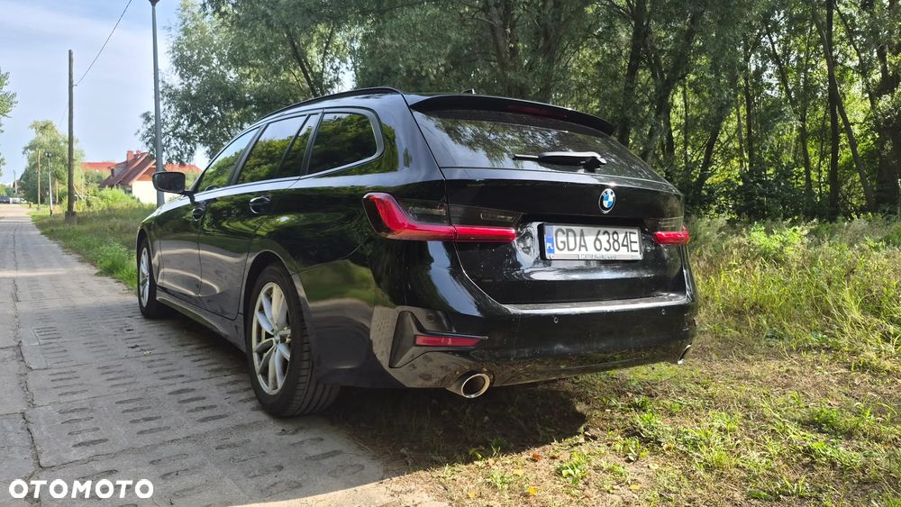 BMW Seria 3 318i Advantage - 11
