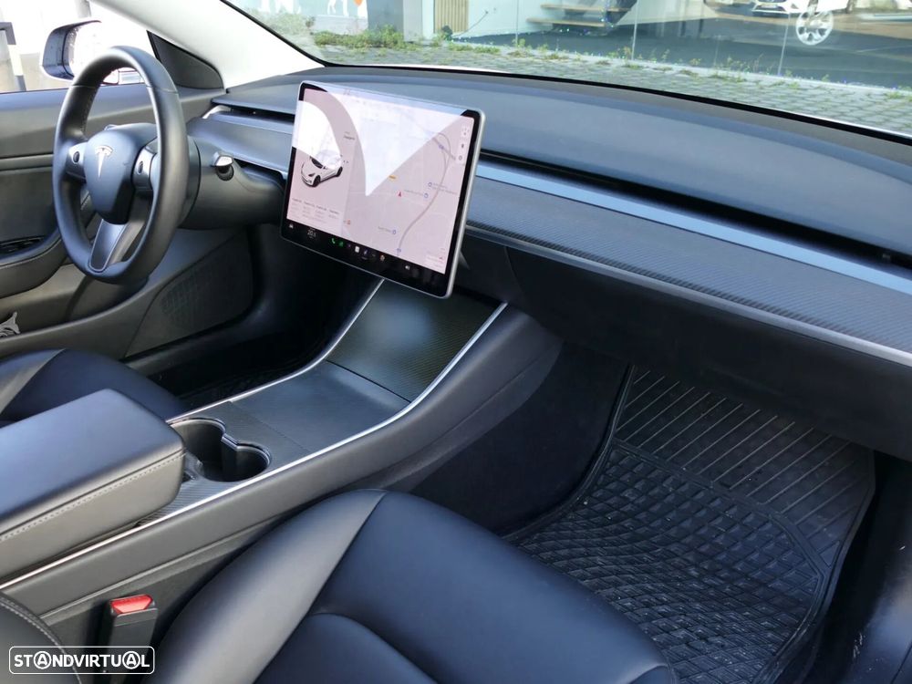 Tesla Model 3 Performance Dual Motor AWD - 27