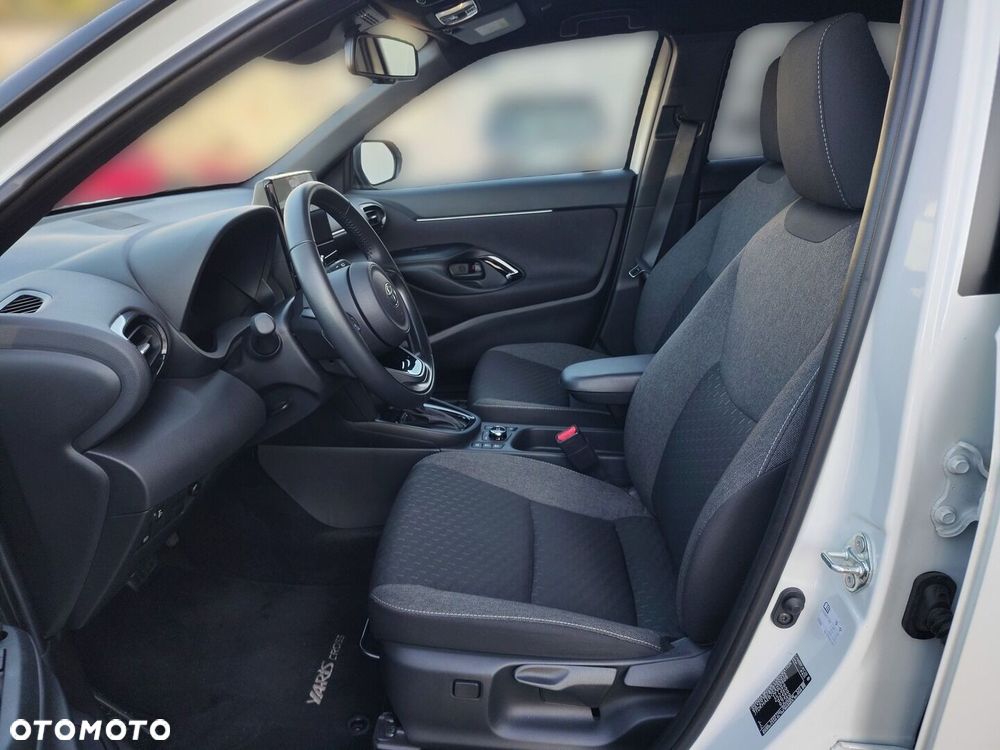 Toyota Yaris Cross Hybrid 1.5 Style AWD - 9