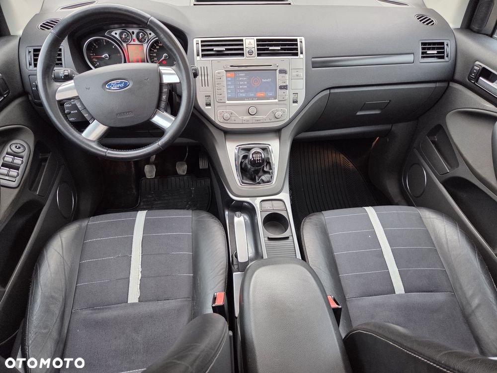 Ford Kuga - 7