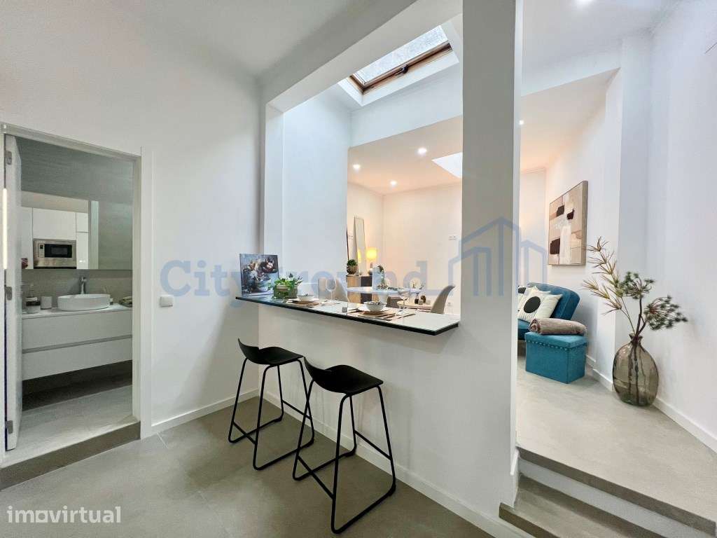 Apartamento T3 luminoso e a estrear a poucos minutos da Graça - Grande imagem: 3/23