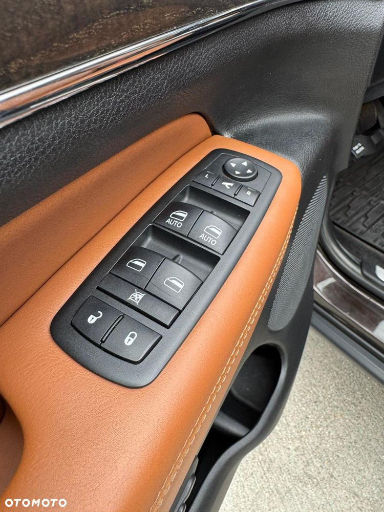 Jeep Grand Cherokee 3.0I CRD Overland Summit - 10