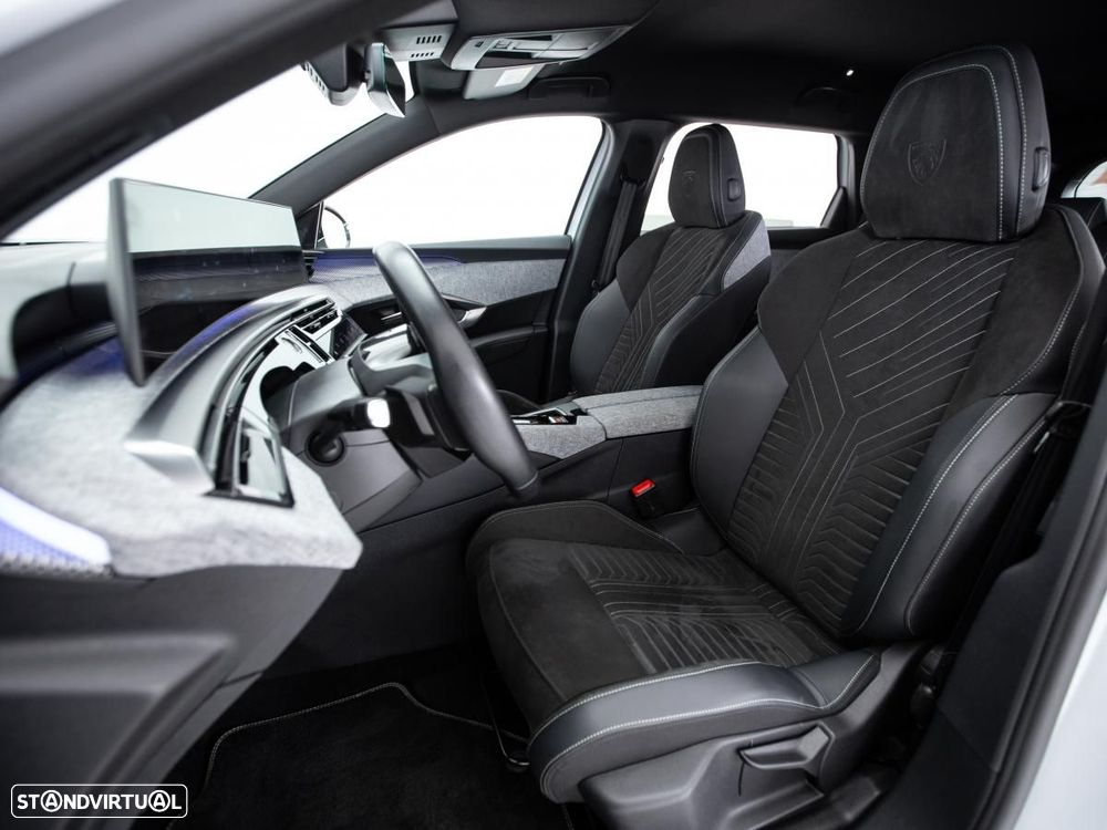 Peugeot E-5008 73 kWh GT - 9